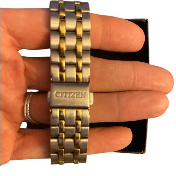 The Citizen Corso Eco Drive Men’s Watch From The Citizen Diamond Collection - Picture 8 of 9